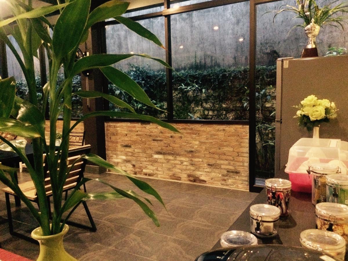 ホテル Mo De Loft Talat Yai エクステリア 写真